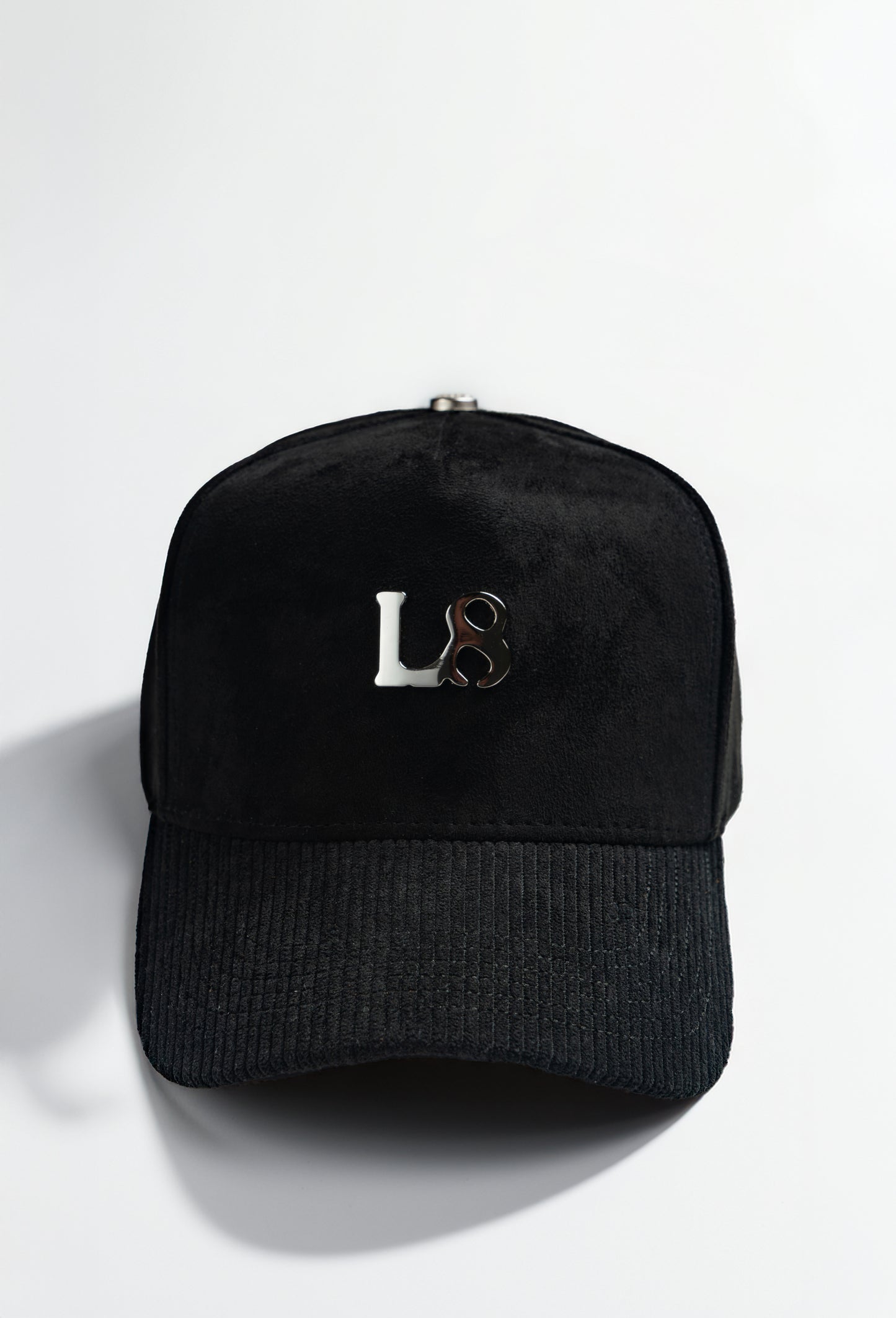 ALL BLACK L8 CHROME METAL